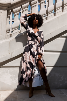 Sukienka "ANNA" długa - Beżowy Kwiat