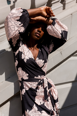 Sukienka "ANNA" długa - Beżowy Kwiat