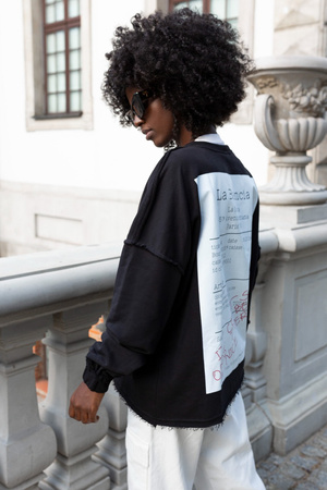 Bluza dresowa - oversize z sitem w formie paragonu - Czarna z Białym